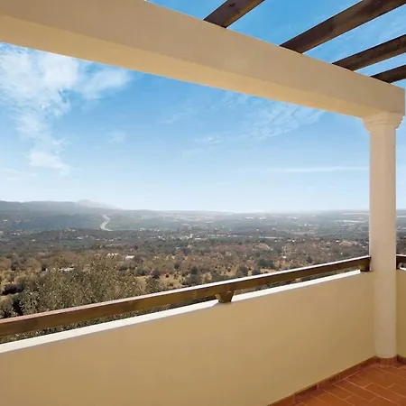 Villa Guilhim Sleeps 4 Faro