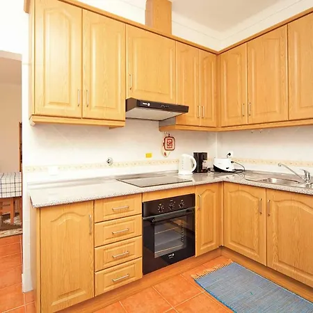 Guilhim Sleeps 4 Villa